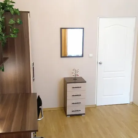 Aparta *