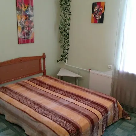 Aparta Apartamento
